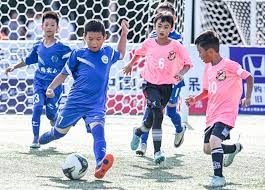 欧冠比赛数据统计分析 控球与转化效率解读